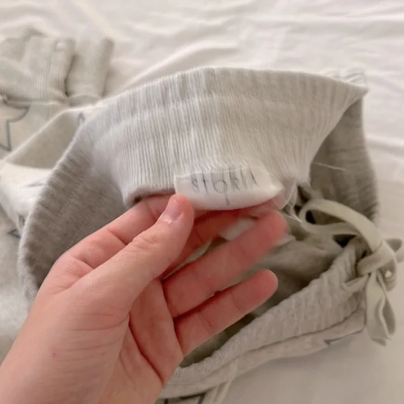 like new pacsun sweatpants - Picture 3 of 3